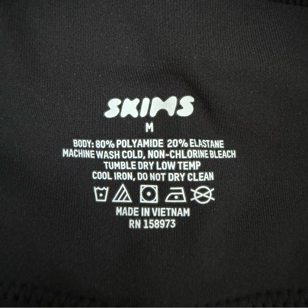 Women’s SKIMS Fits Everybody Triangle Longline Bralette Size Medium - Picture 9 of 16